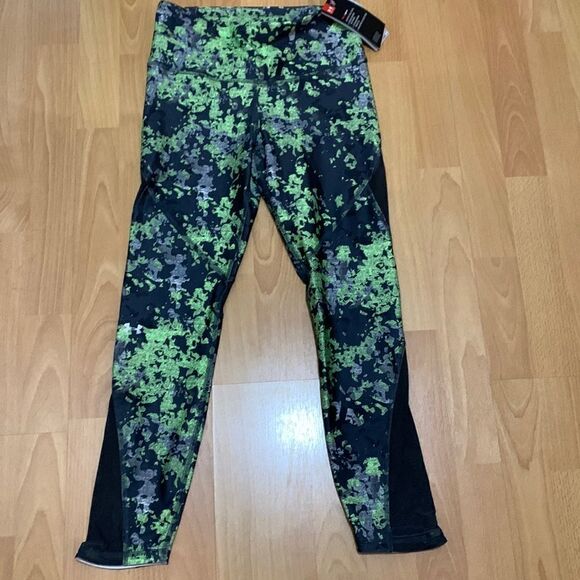 UNDER Armour Leggings  - Picture 2 of 11